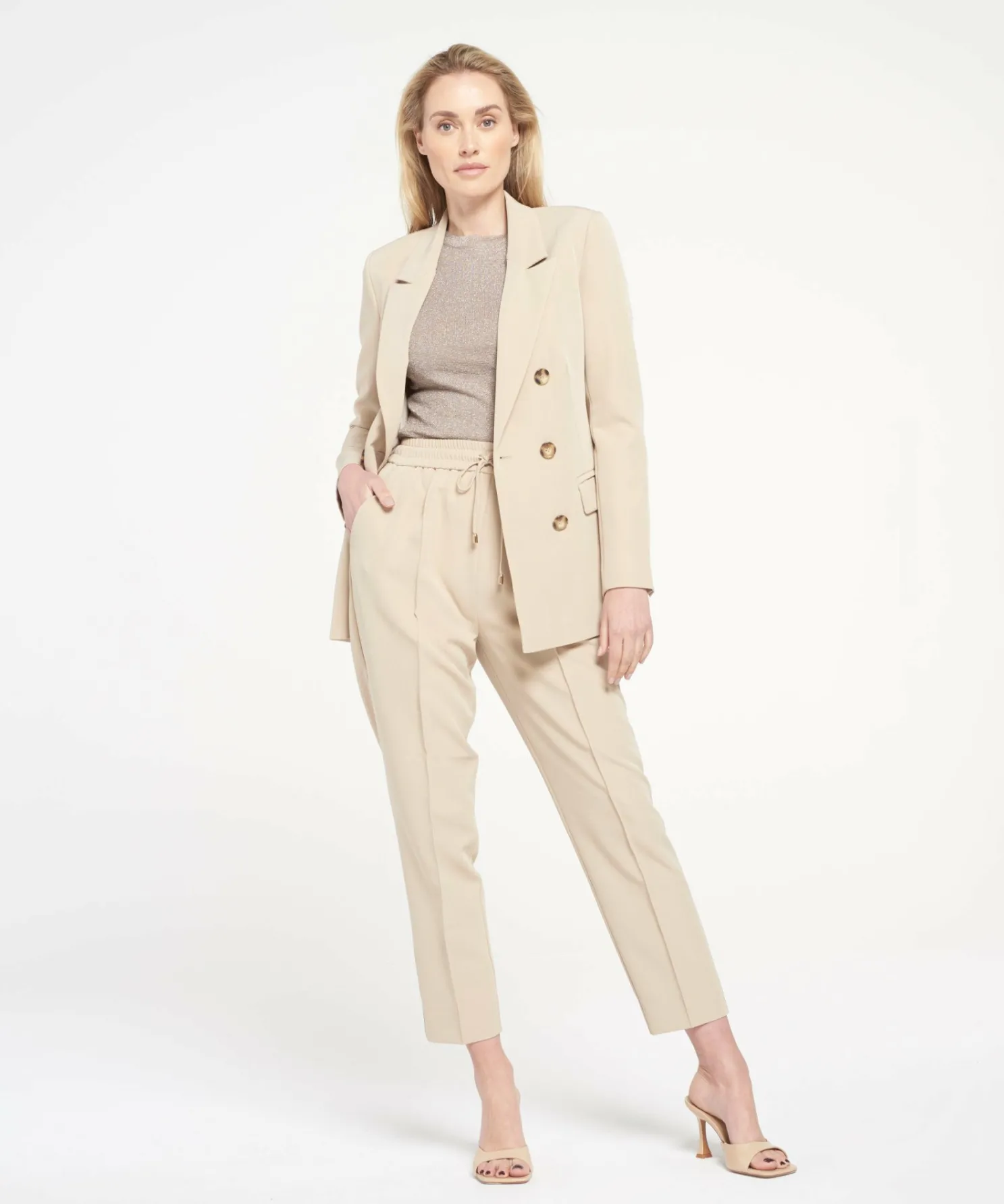 IBANA Jacky Oyster White- Pakken Collectie