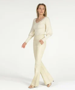 IBANA Pinnie Creamy White- Flared